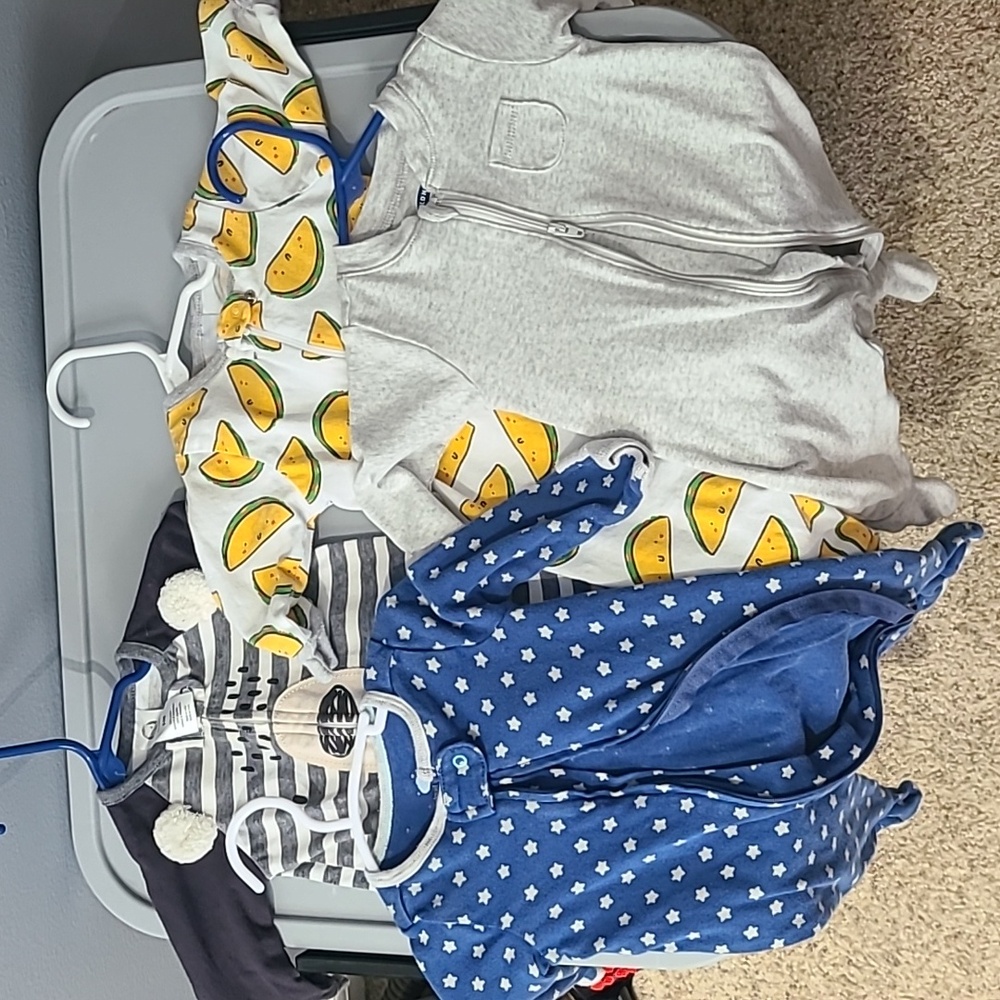 0-3m nightie bundle
